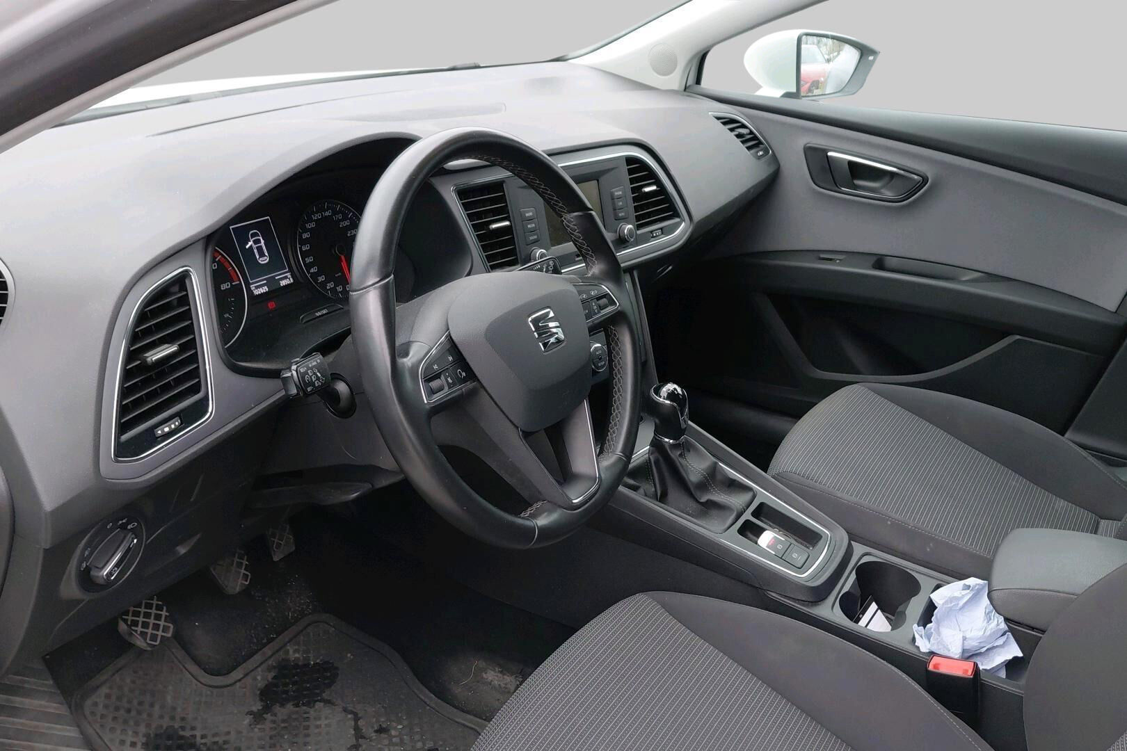 Seat Leon iso kuva 2
