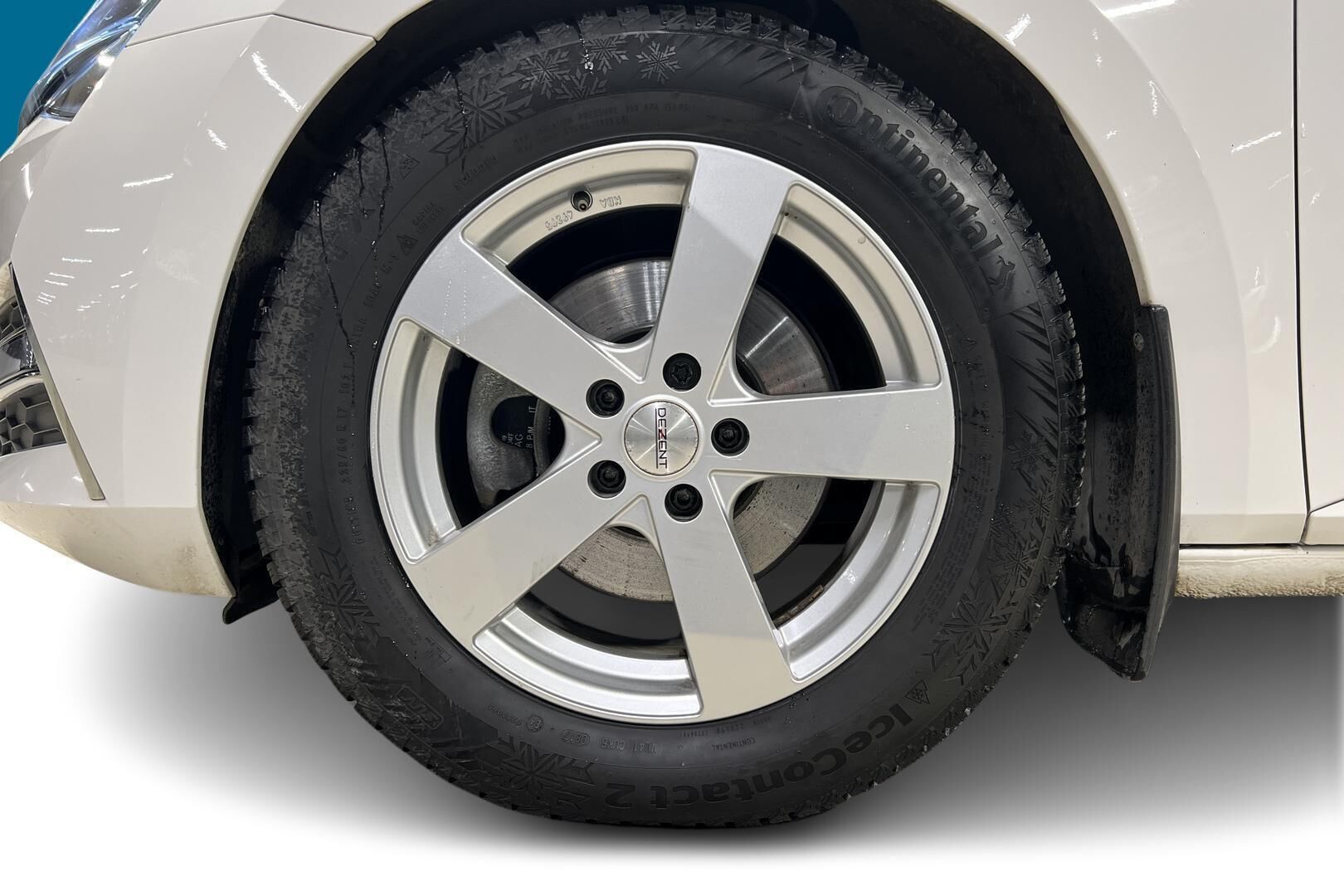 Skoda Superb iso kuva 12