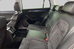Skoda Superb esikatselu 9