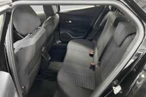 Peugeot e-2008 esikatselu 10