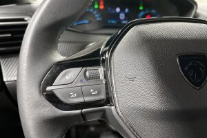 Peugeot e-2008 esikatselu 16