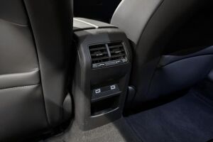Peugeot 408 esikatselu 29