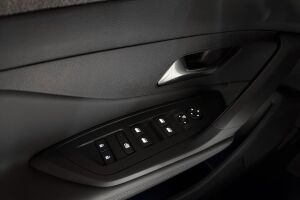 Peugeot 408 esikatselu 19