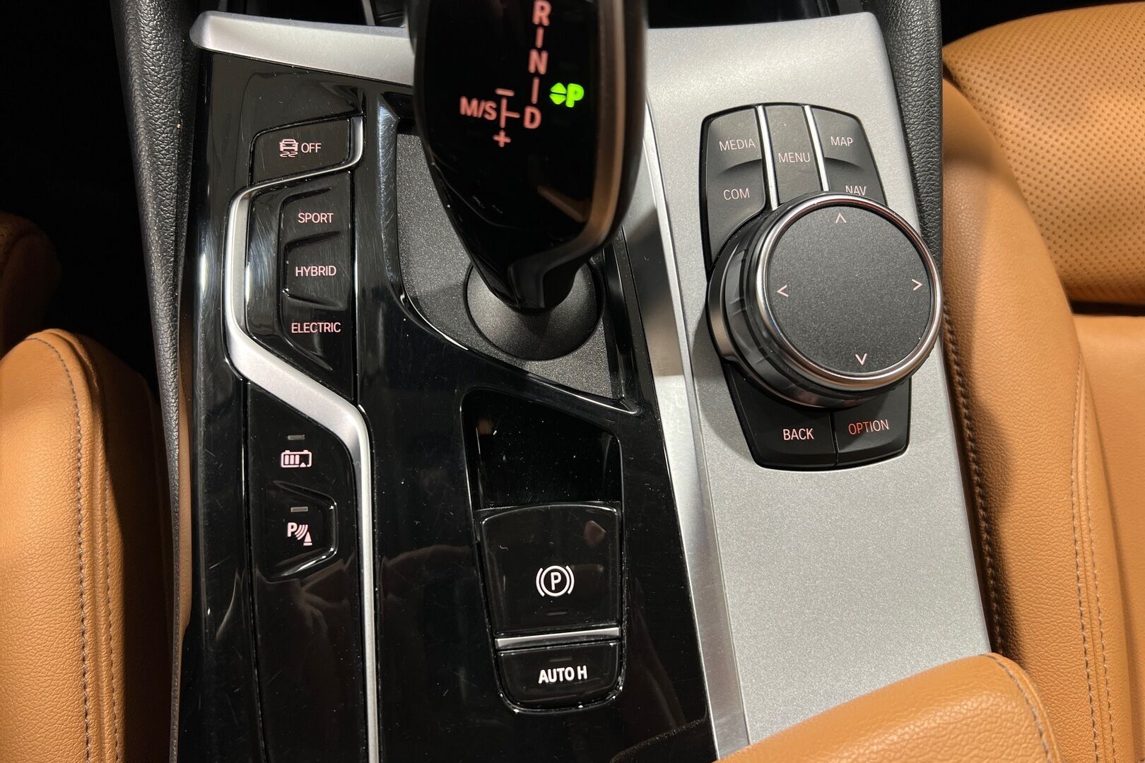 BMW 5-sarja iso kuva 18