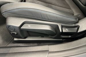 BMW i4 esikatselu 21