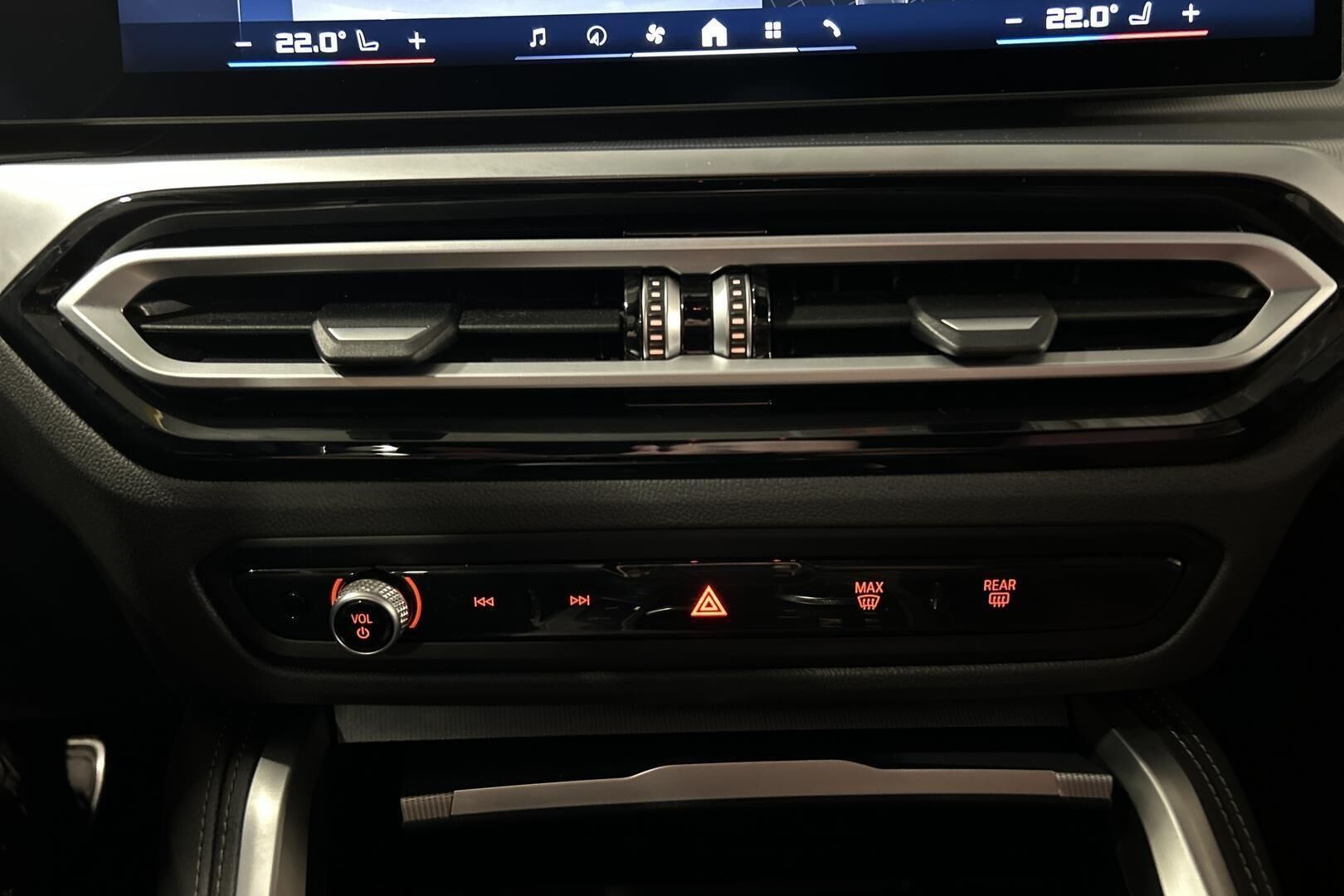 BMW I4 M50 iso kuva 31