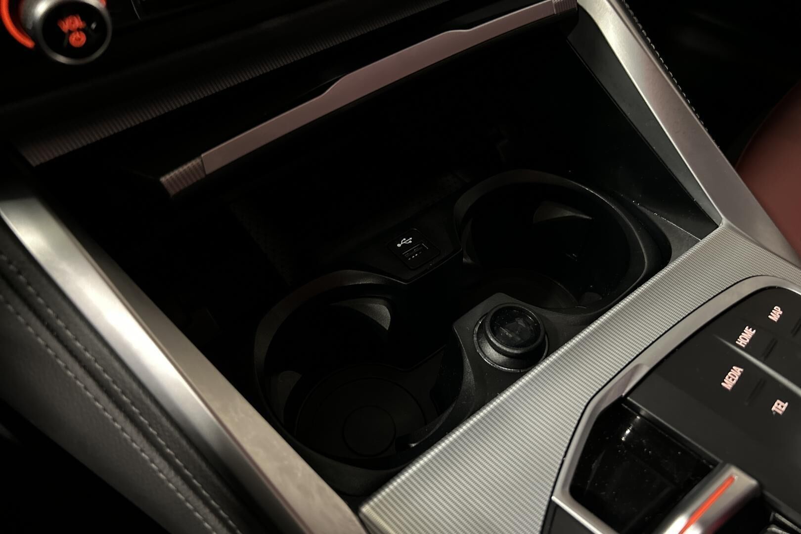 BMW I4 M50 iso kuva 32