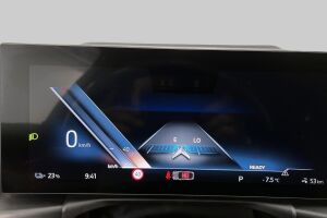 BMW i4 esikatselu 13