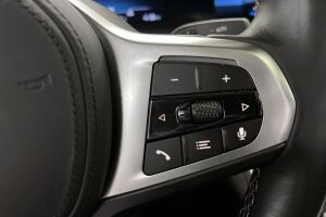 BMW i4 esikatselu 16