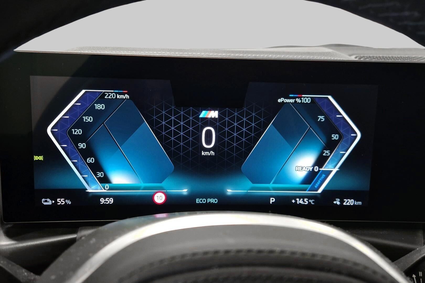 BMW i4 iso kuva 13
