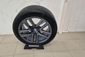 BMW i4 esikatselu 22