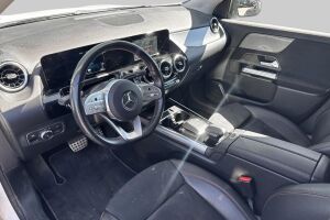 Mercedes-Benz GLA esikatselu 2