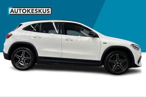 Mercedes-Benz GLA esikatselu 4