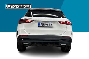 Mercedes-Benz GLA esikatselu 5