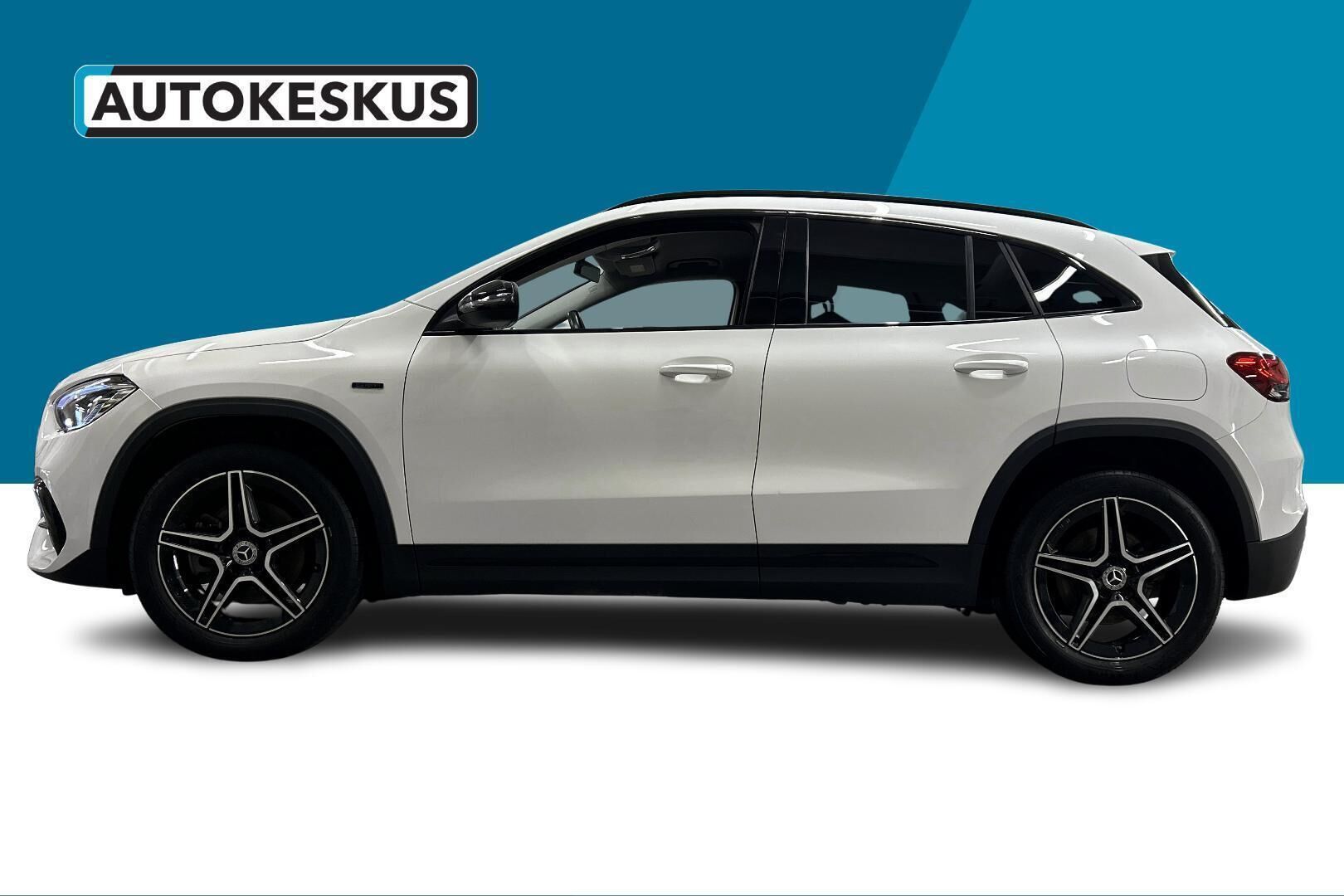 Mercedes-Benz GLA iso kuva 7