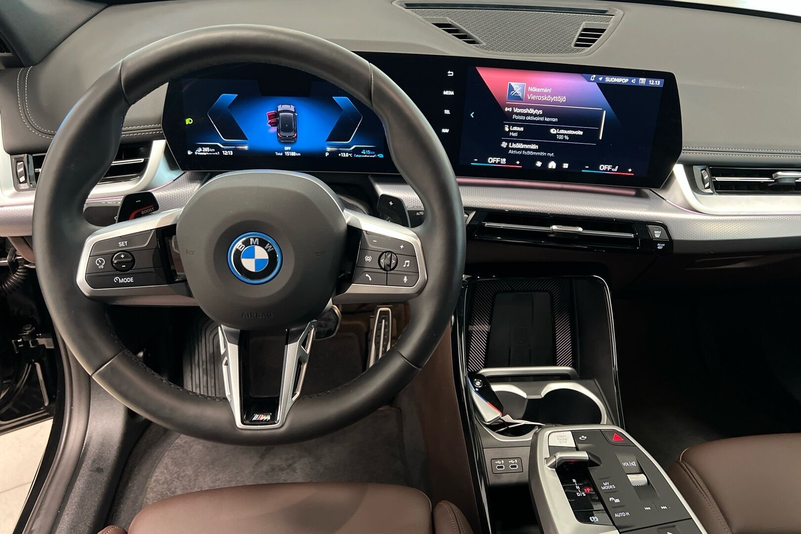 BMW X1 iso kuva 20