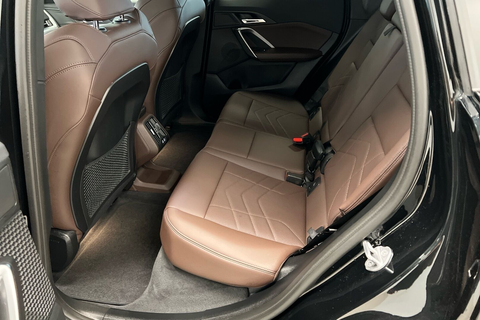 BMW X1 iso kuva 8