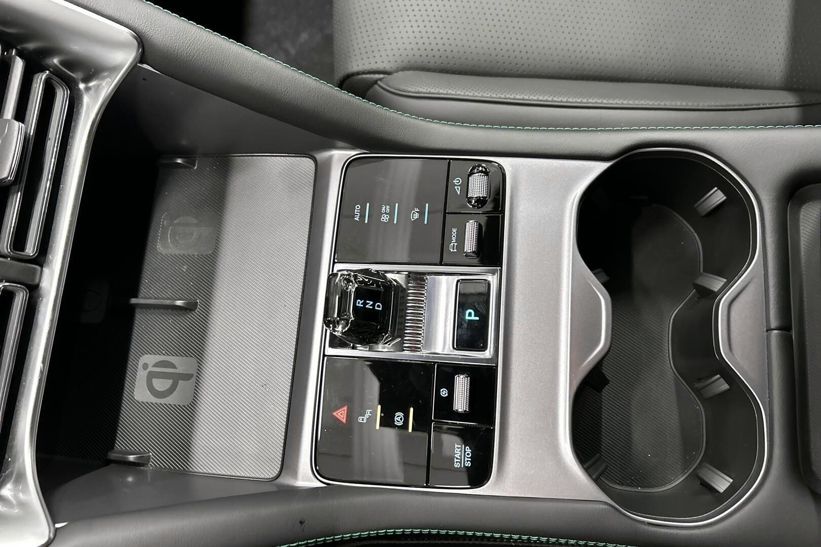 BYD Seal U iso kuva 16