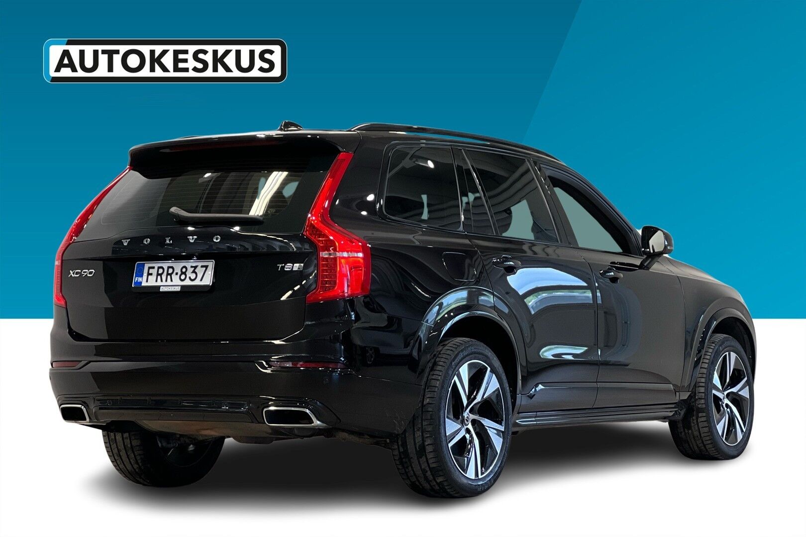 VOLVO XC90 iso kuva 4