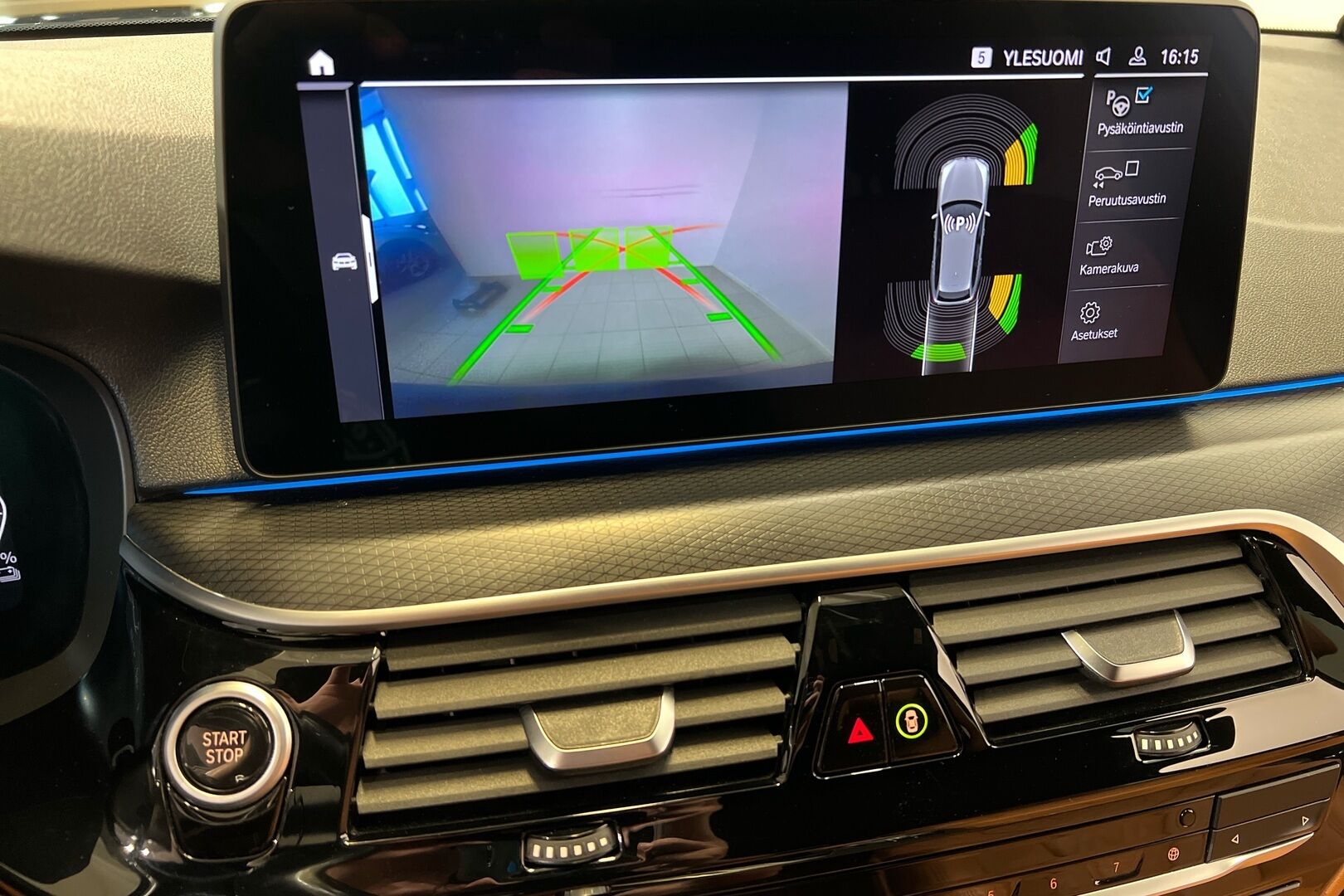 BMW 5-SARJA iso kuva 10