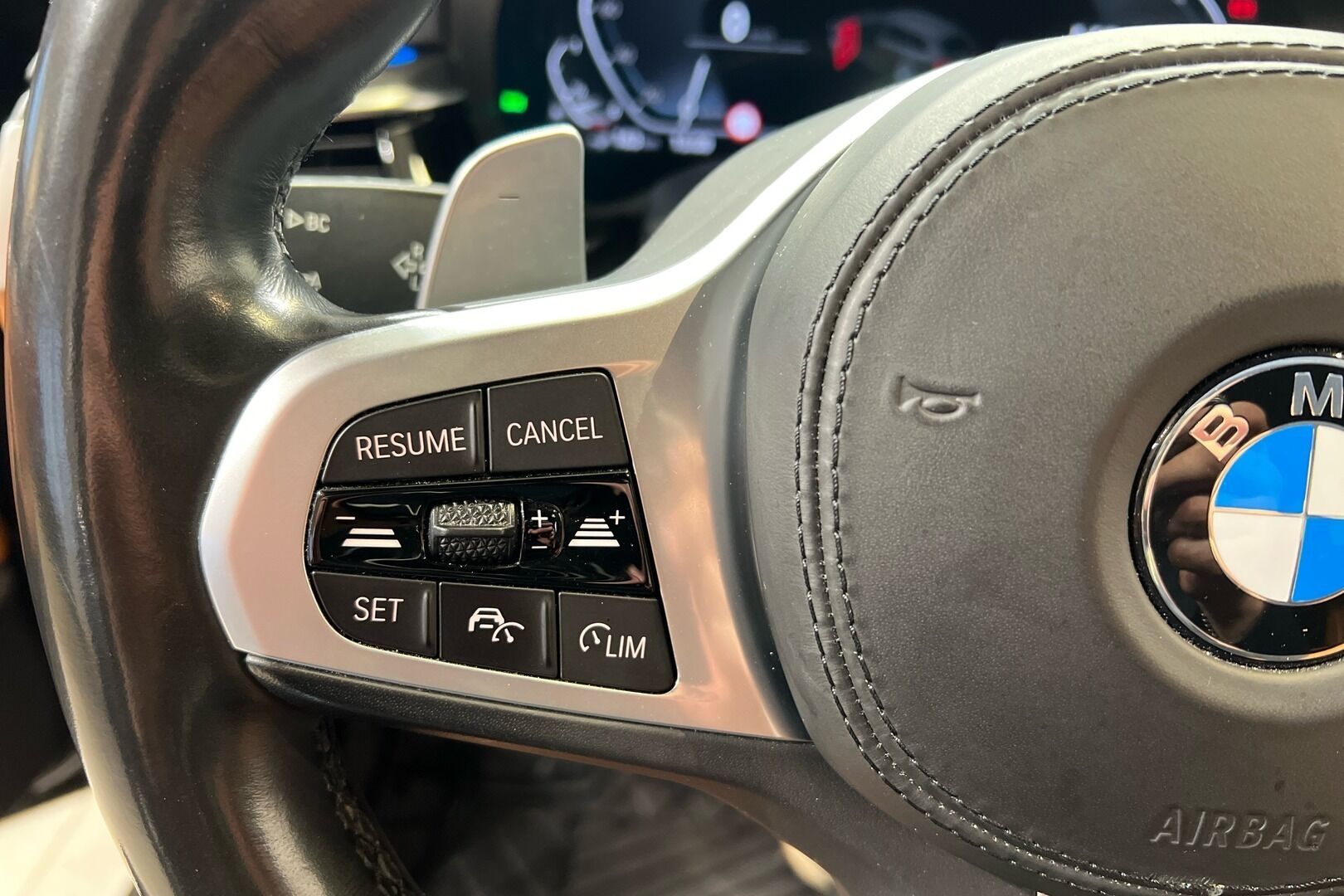 BMW 5-SARJA iso kuva 17