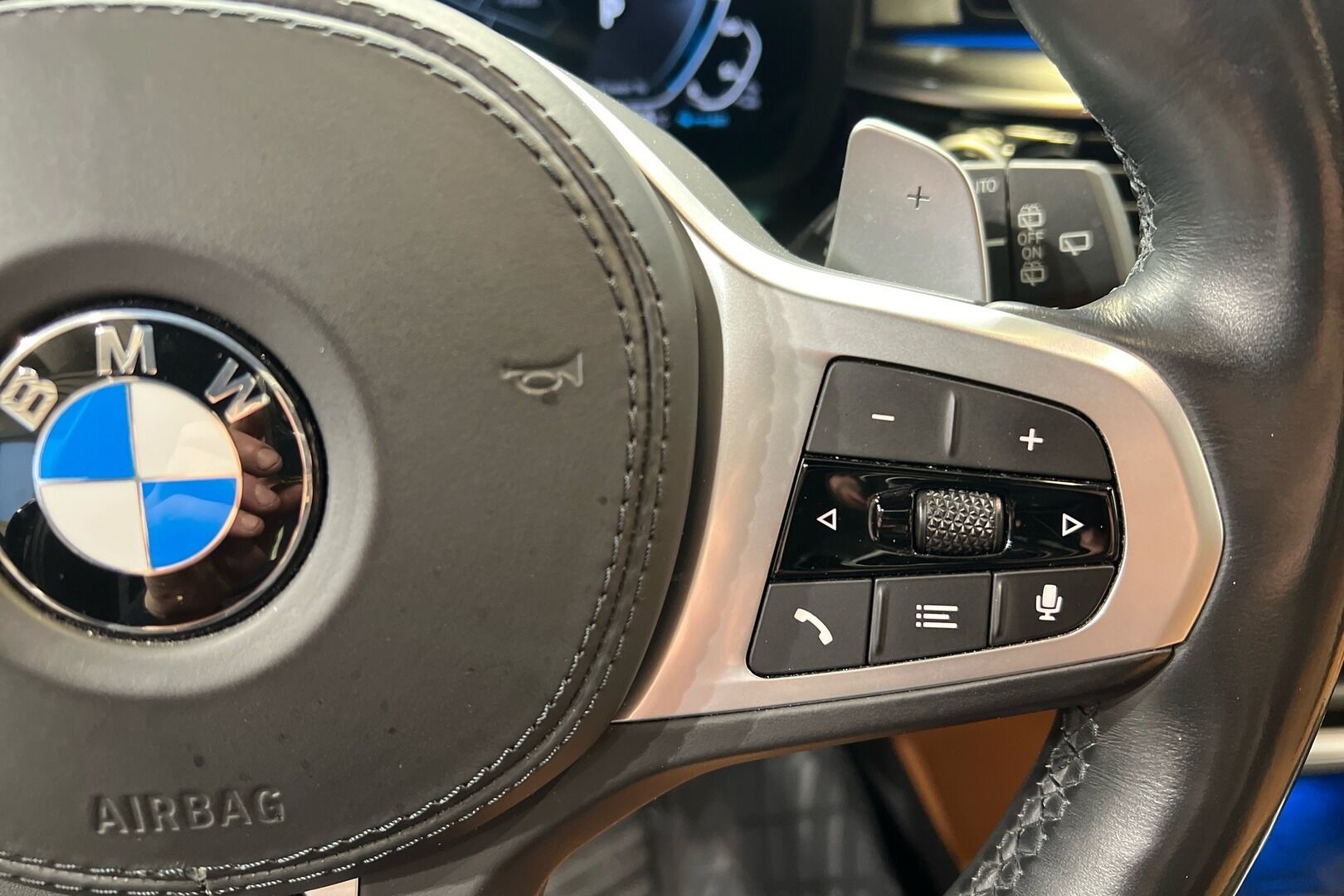 BMW 5-SARJA iso kuva 18