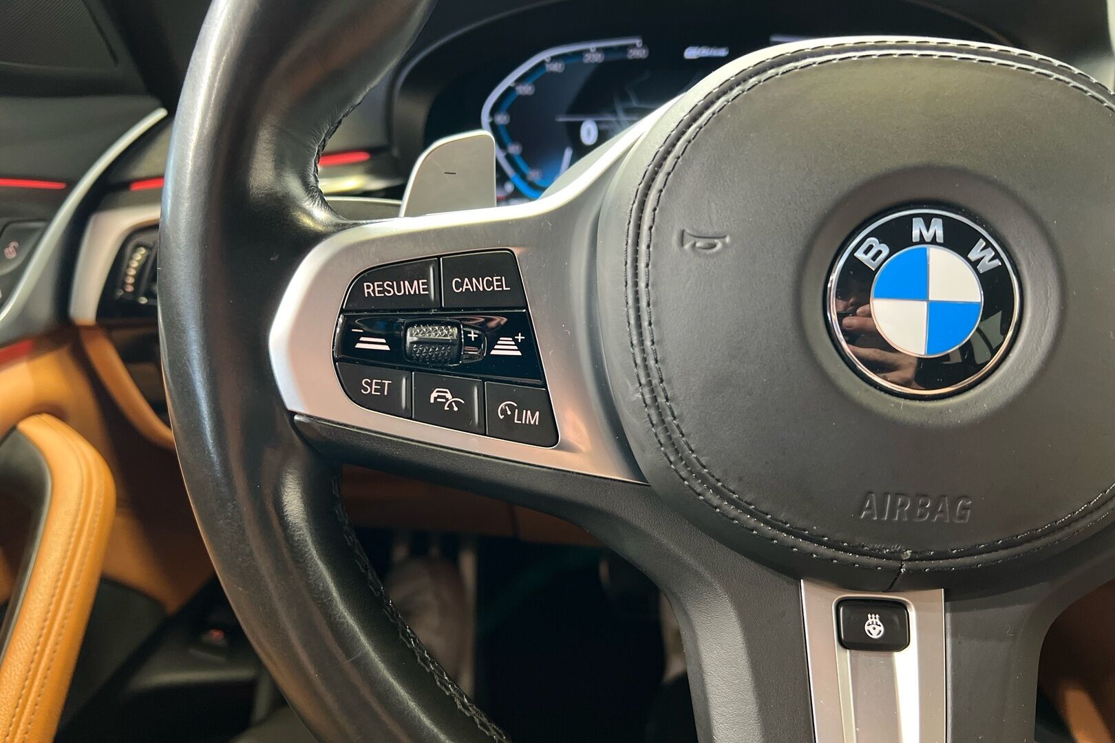 BMW 5-SARJA iso kuva 20