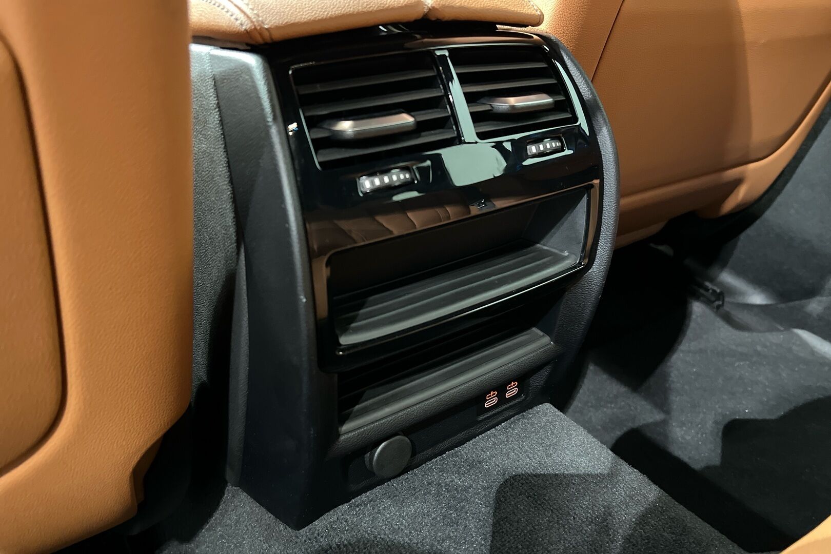 BMW 5-SARJA iso kuva 25