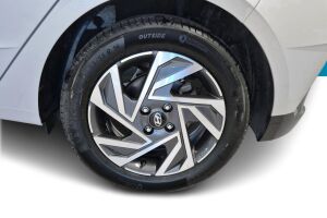 Hyundai i20 Hatchback esikatselu 12