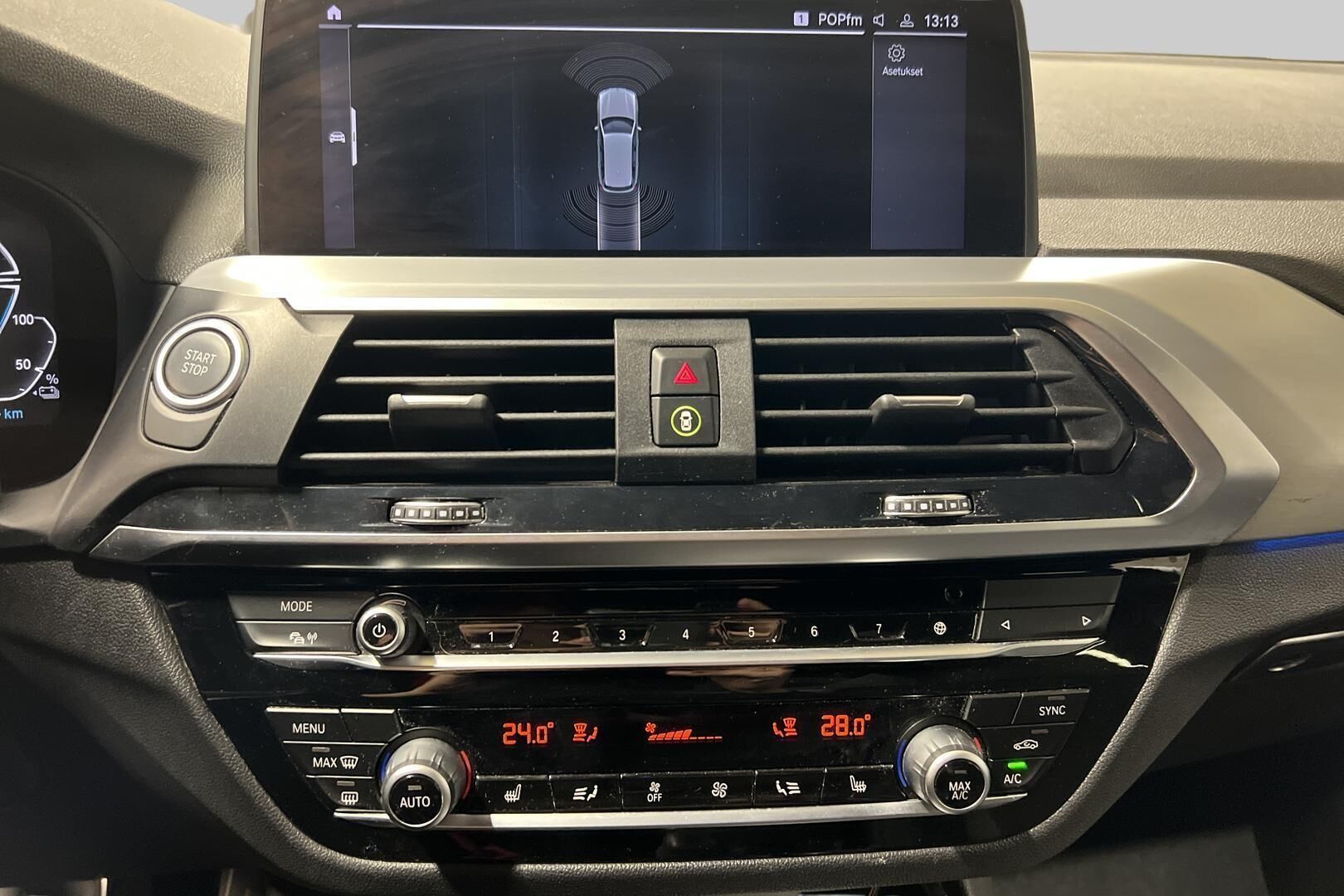BMW X3 iso kuva 13