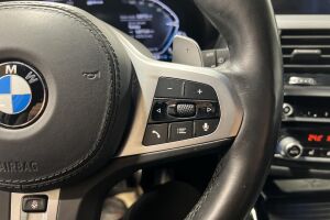 BMW X3 esikatselu 16