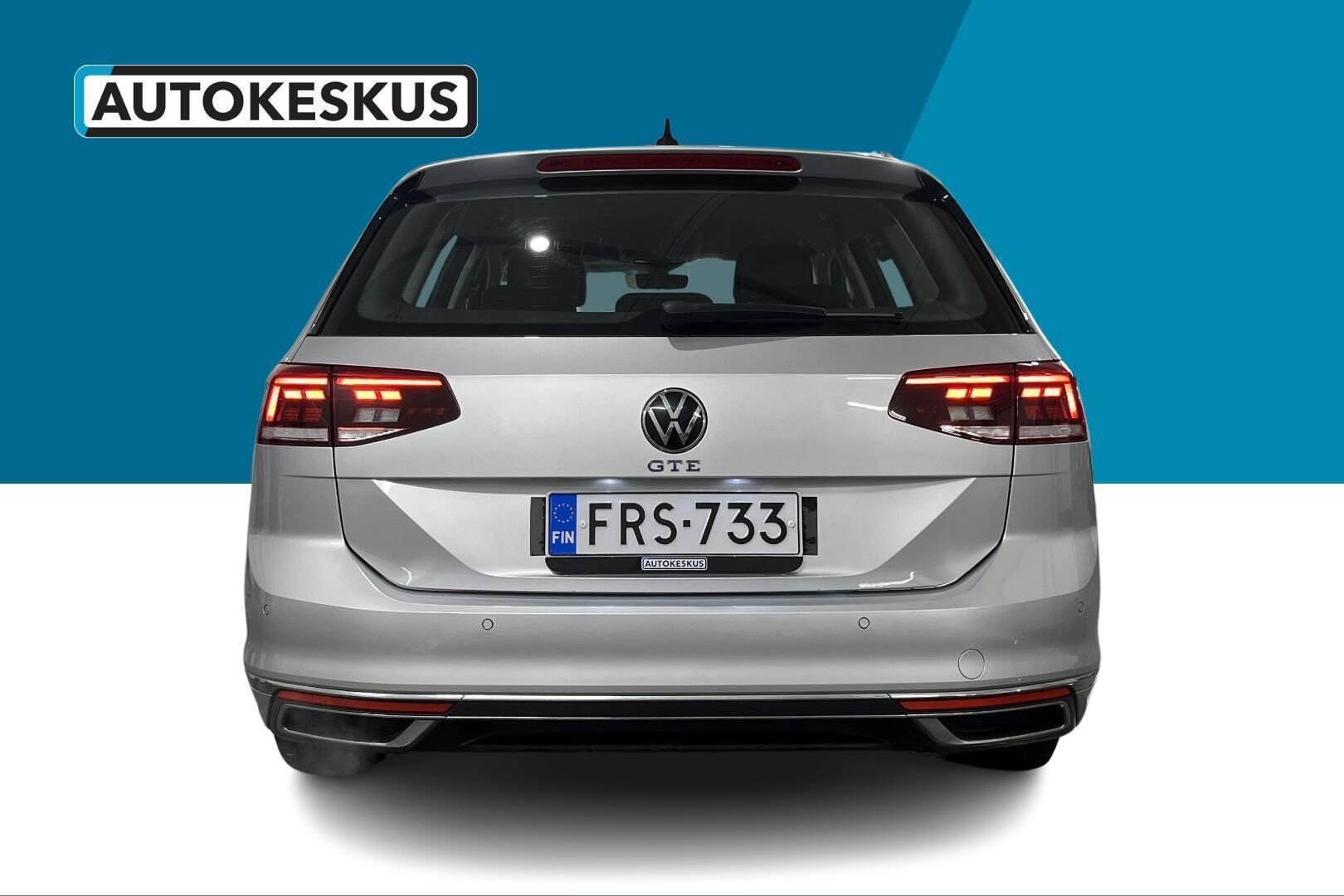 Volkswagen Passat iso kuva 5