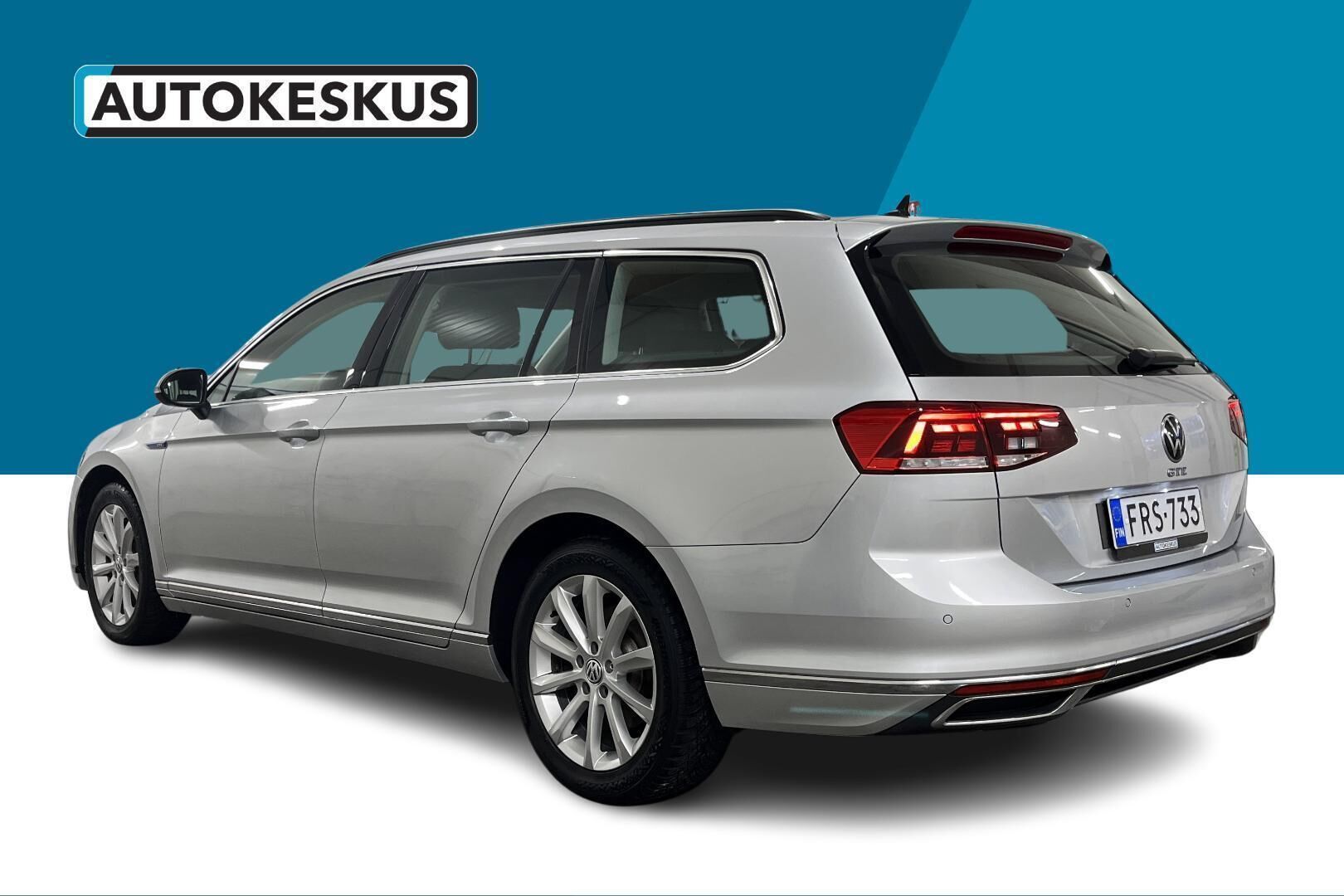 Volkswagen Passat iso kuva 6