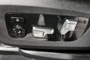 BMW X5 esikatselu 13