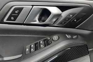 BMW X5 esikatselu 14