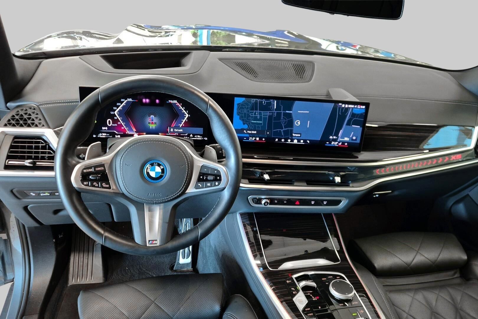 BMW X5 iso kuva 9