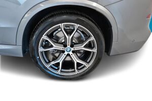 BMW X5 esikatselu 10