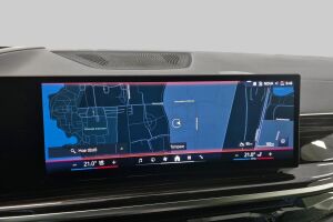 BMW X5 esikatselu 11