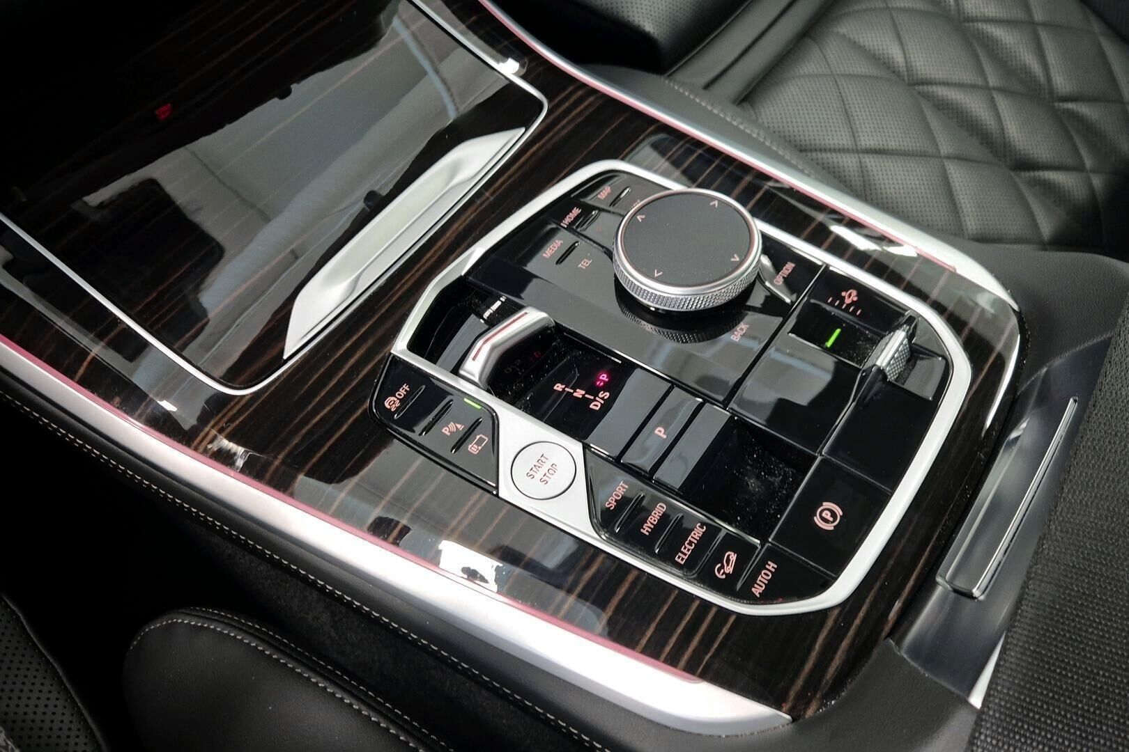 BMW X5 iso kuva 21