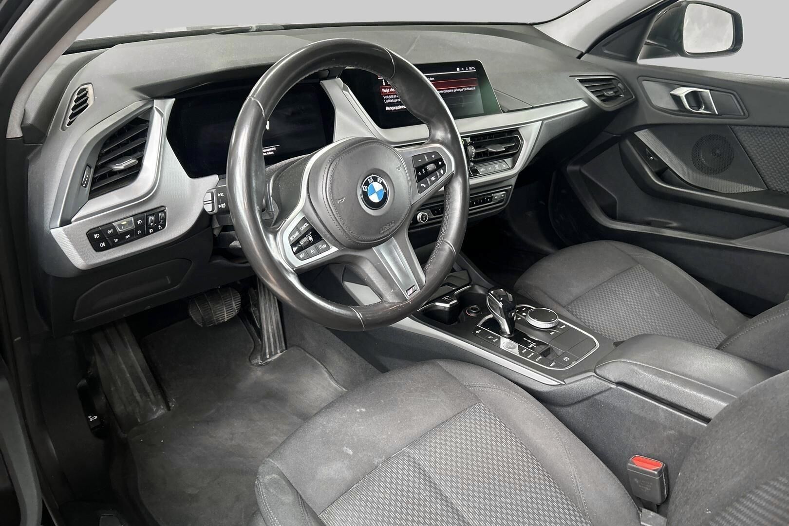 BMW 1-sarja iso kuva 1