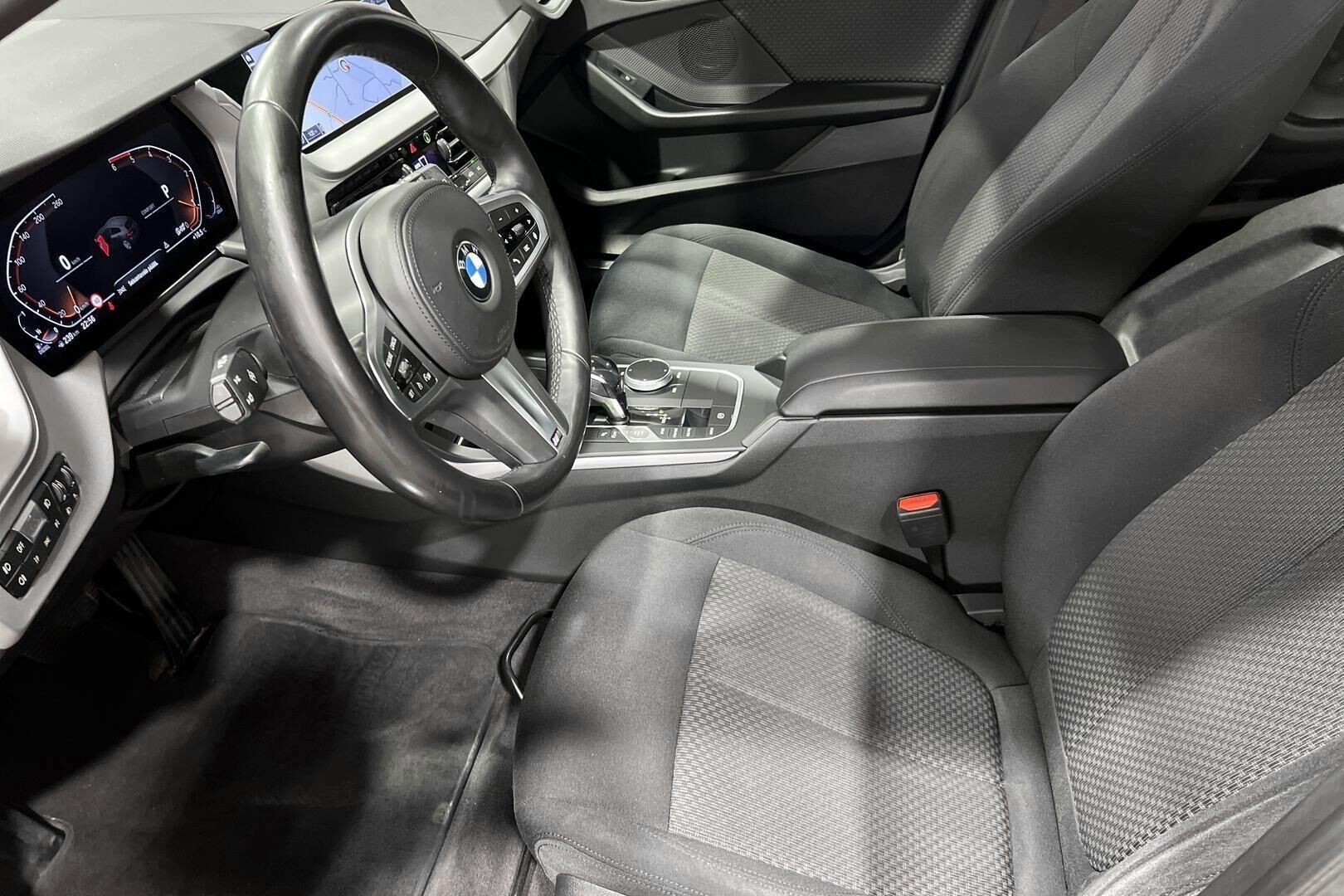 BMW 1-sarja iso kuva 8