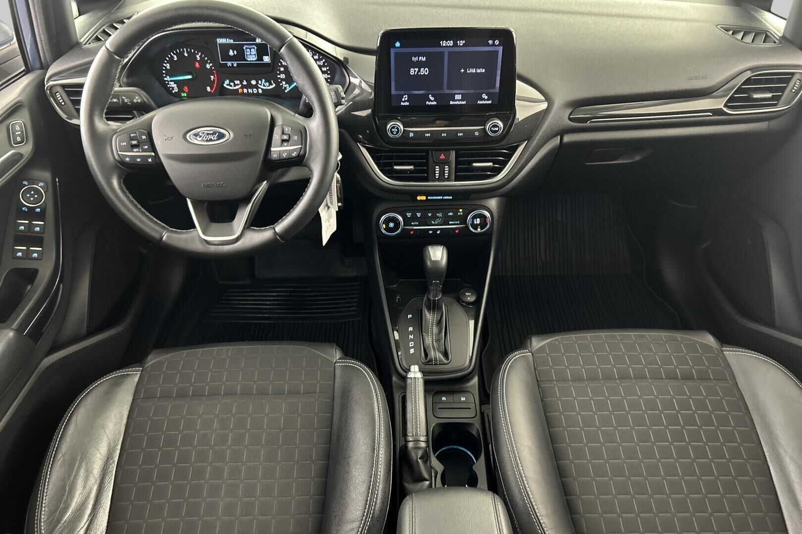 Ford Fiesta iso kuva 11