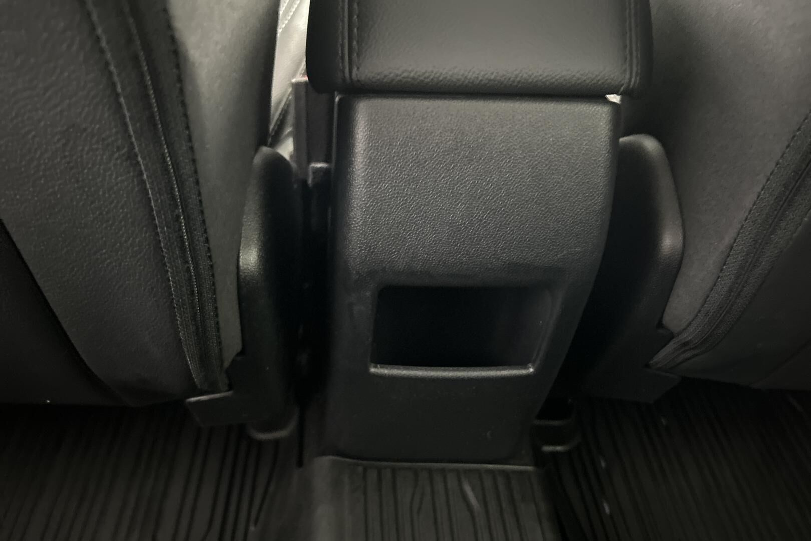Ford Fiesta iso kuva 29
