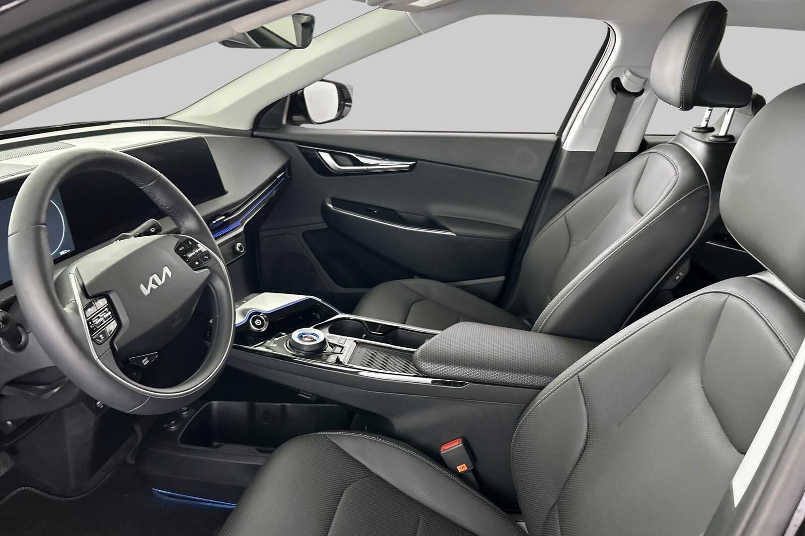 Kia EV6 iso kuva 8