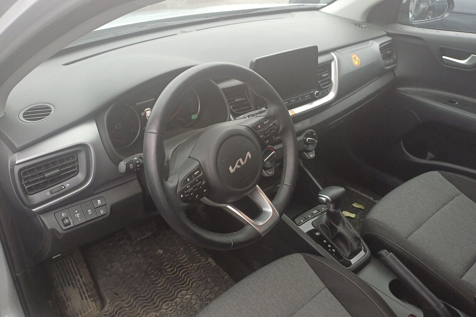 Kia Stonic iso kuva 1