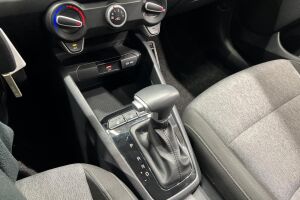 Kia Stonic esikatselu 27