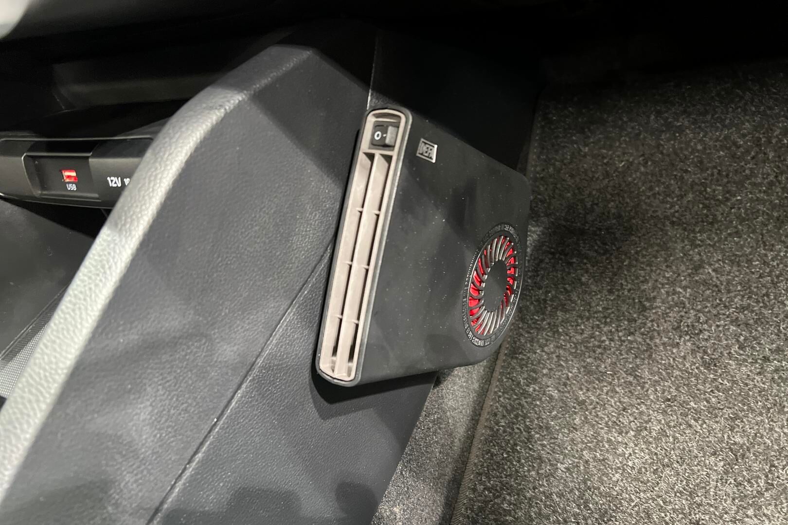 Kia Stonic iso kuva 16