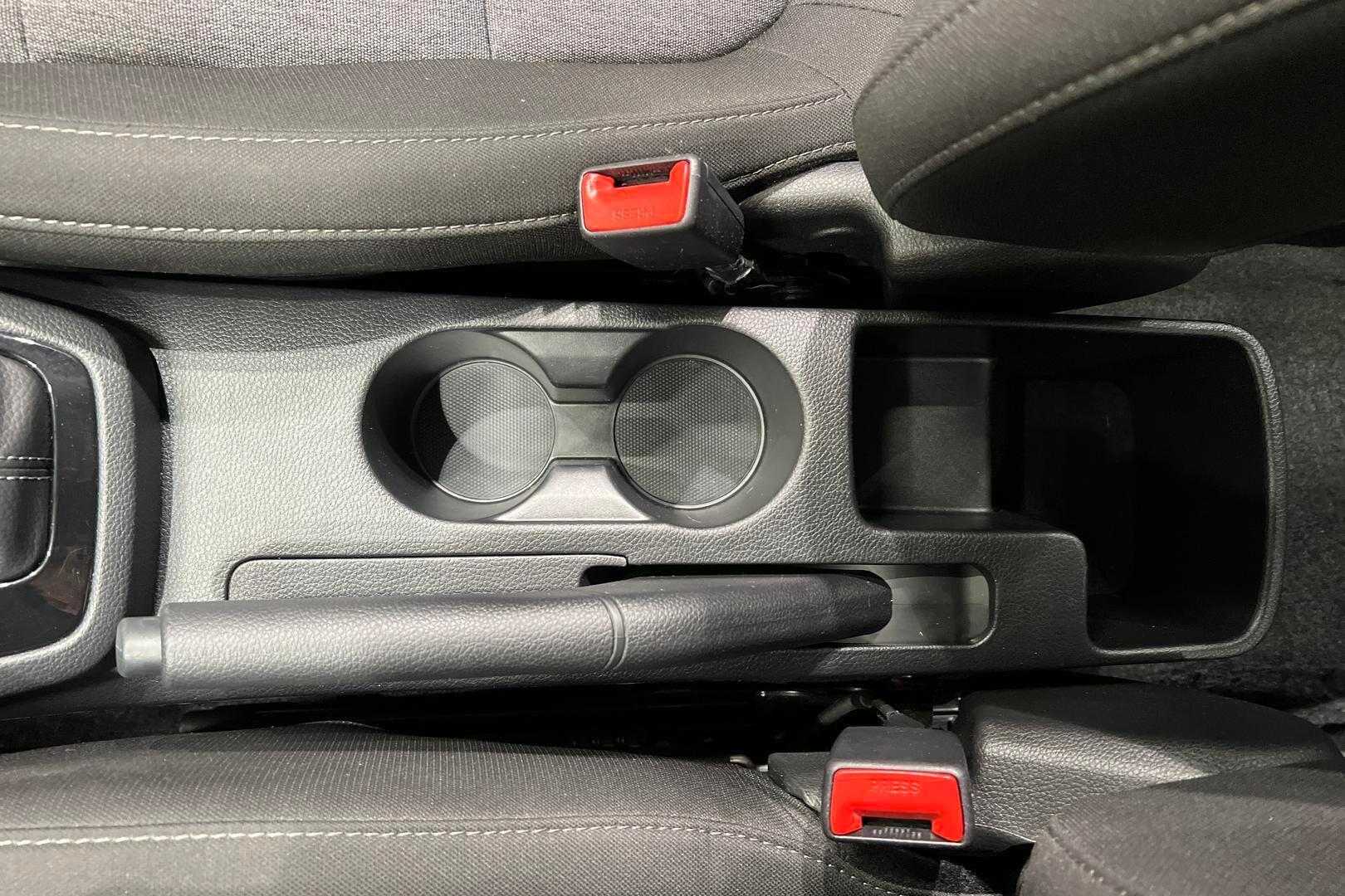 Kia Stonic iso kuva 17