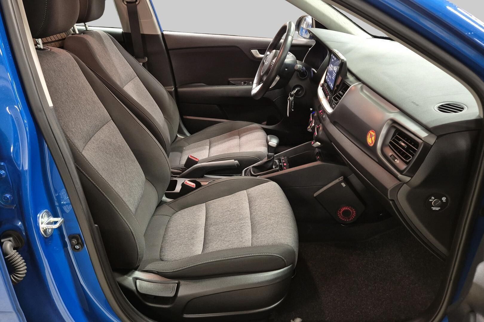 Kia Stonic iso kuva 3