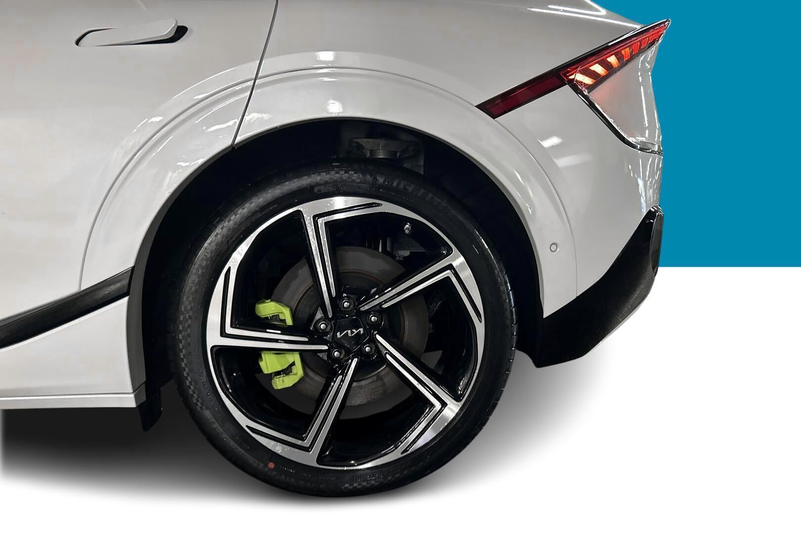 Kia EV6 iso kuva 12